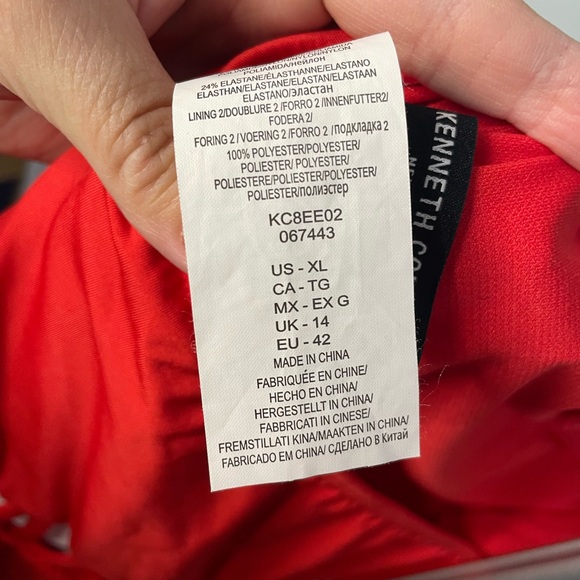 Kenneth Cole one piece red Swimsuit! 👙⚡️ size‎ XL - Picture 7 of 9